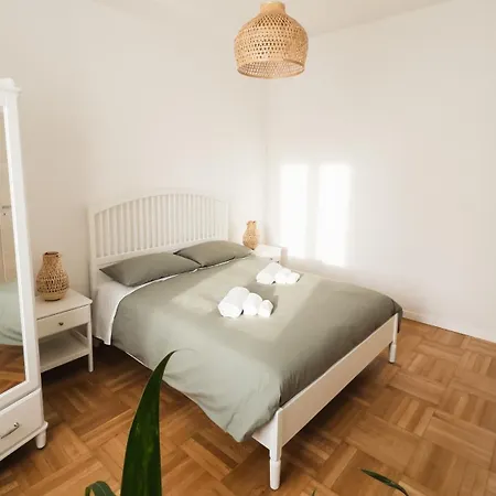 Apartamento Freshly Renovated 10 Minutes From Arena Verona Exterior foto